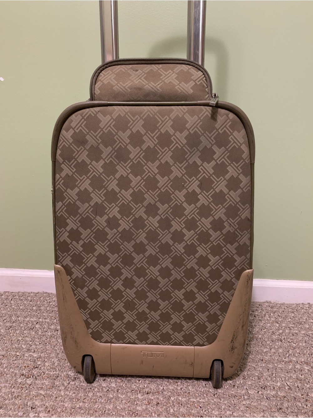 Tumi Signature Collection Carry On suitcase Luggage 22" - Picture 3 of 12